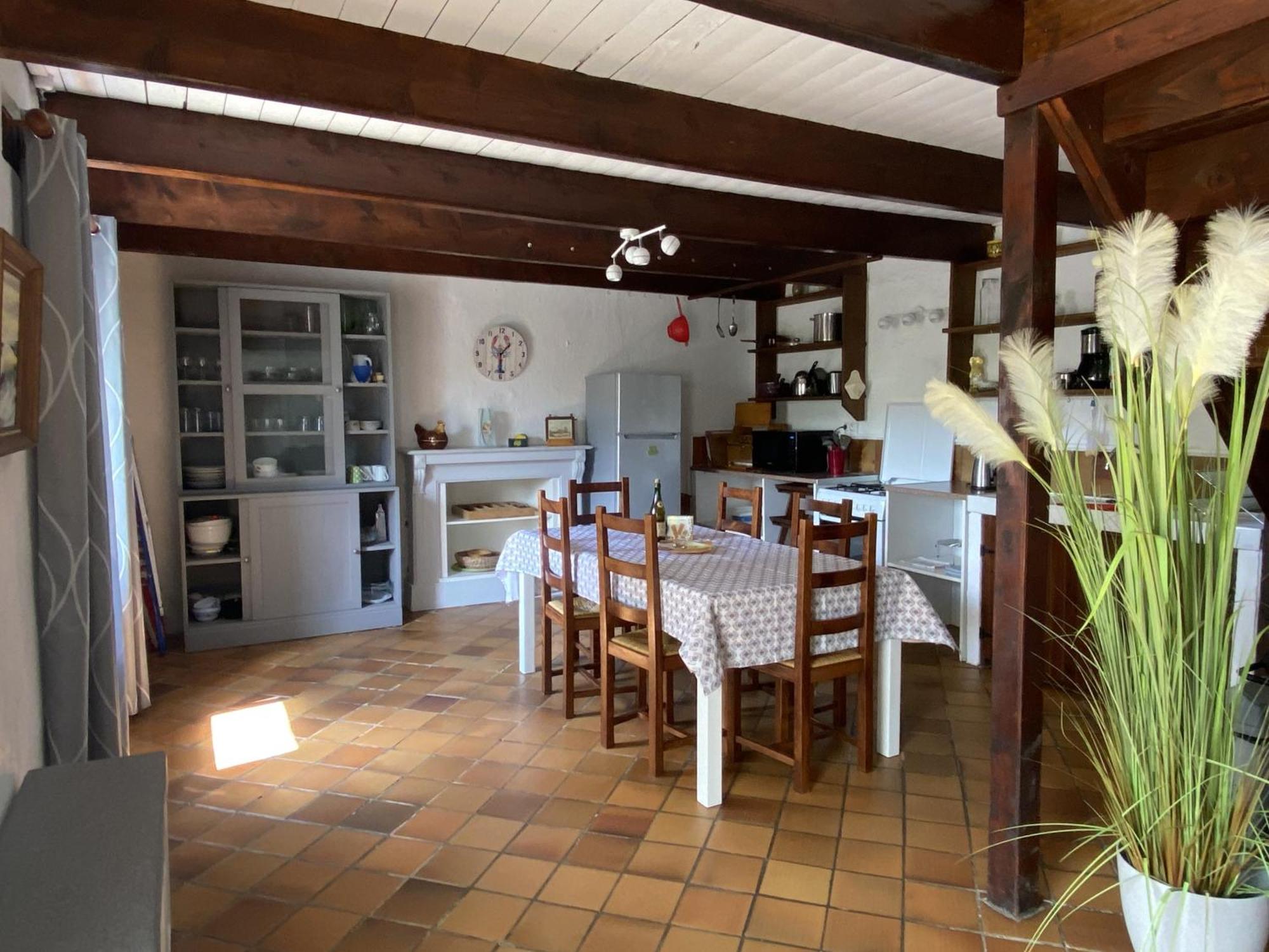 Sue'S Cottages Pleuven Dış mekan fotoğraf